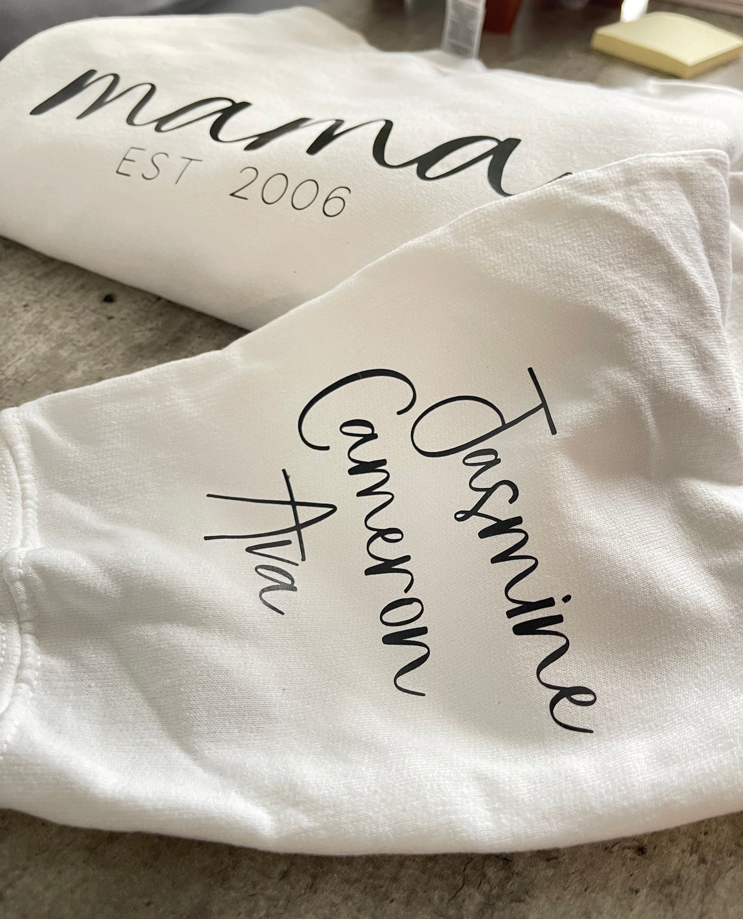 Mama Crewneck Sweatshirt